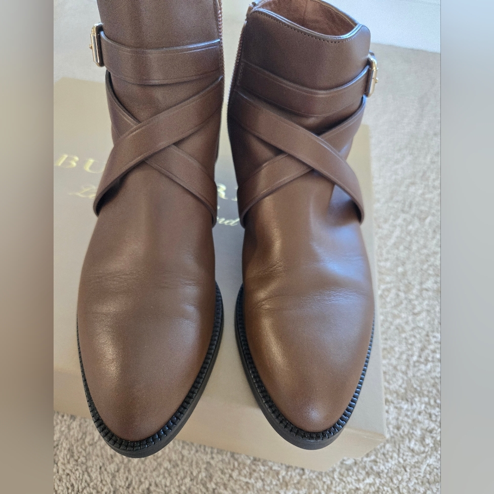 Burberry Women's Brown Booties. - Picture 2 of 13